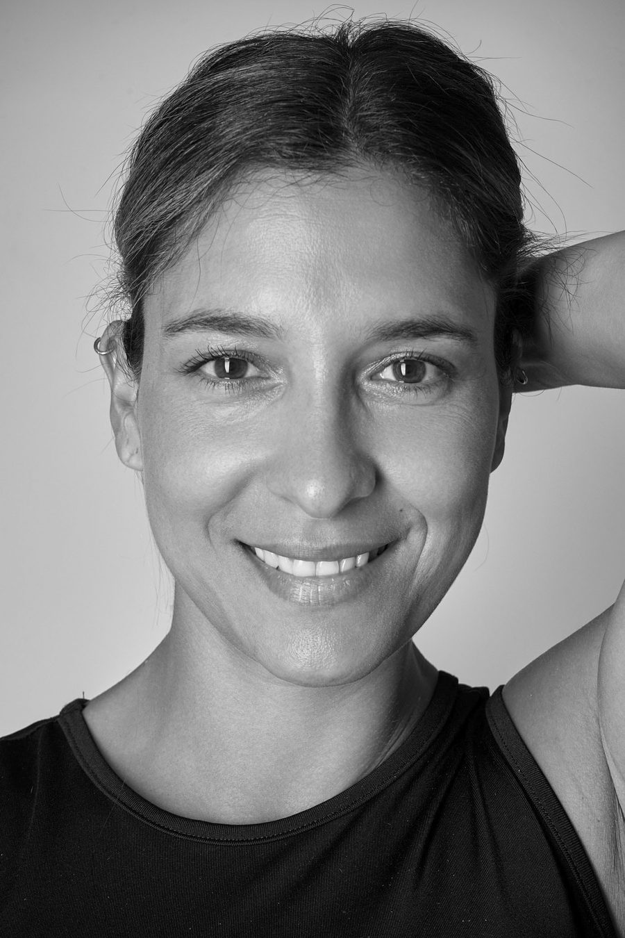 Gisela sonriendo
